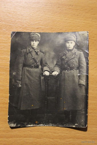 Фото солдат 1943 год, размер 10*8,5 см.