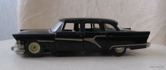 Все лоты с рубля.Автомобиль Газ-13 Чайка ,СССР А 15,1\43