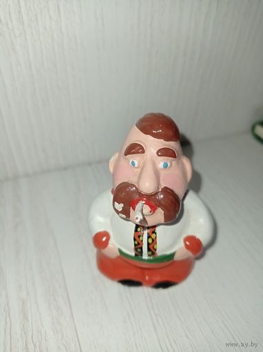 Курильщик СССР.  Казак. Курильщик с родной сигареткой.
