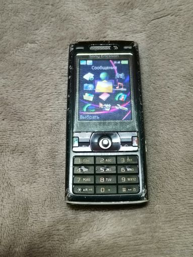 Телефон Sony Ericsson K800i
