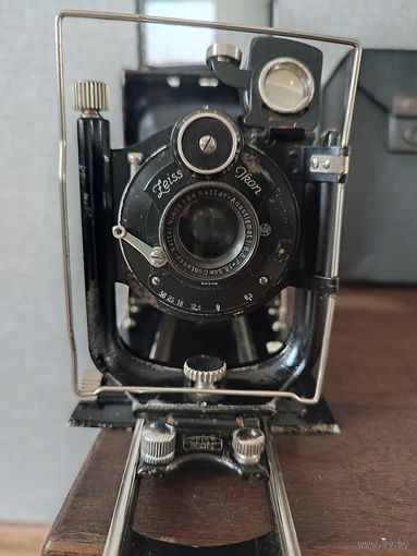 Фотоаппарат Zeiss iron Donata