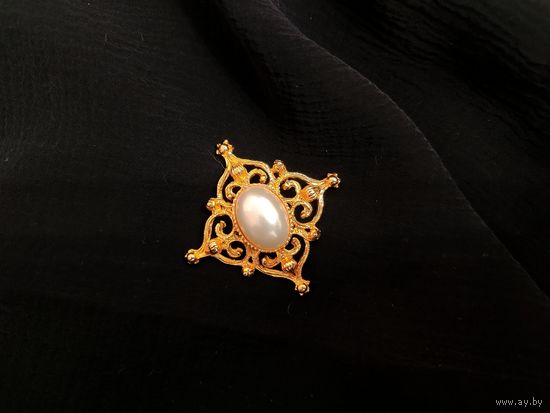 Брошь, винтаж AAi