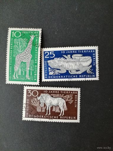ГДР 1965 Полная серия марок "10 лет "Тир парку" в Берлине" (гашение с клеем без наклеек) Mi.1093-1095 каталог 3.00 евро