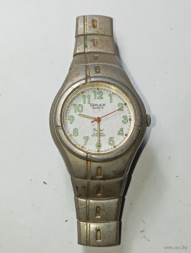 Кварцевые часы OMAX .