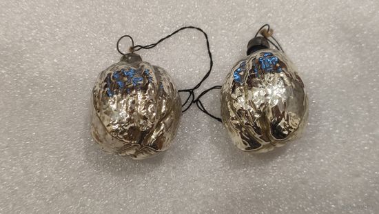 Игрушка елочная Грецкий орех 2 штук