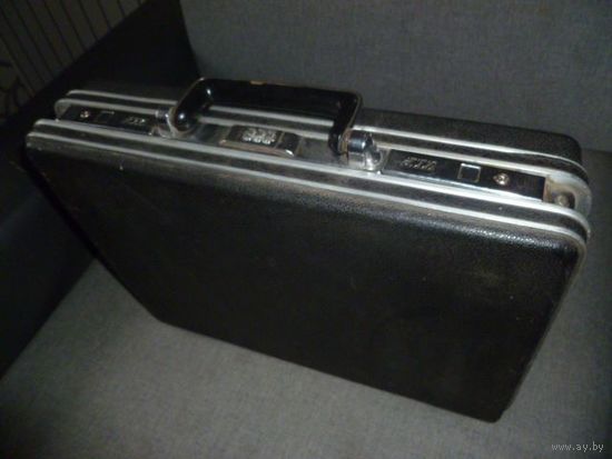 Чемодан дипломат СССР