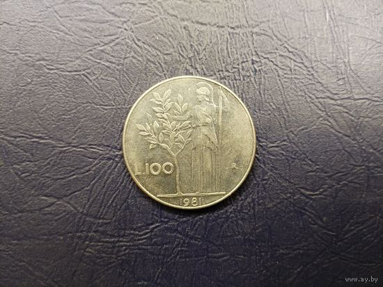 100 лир Италия.