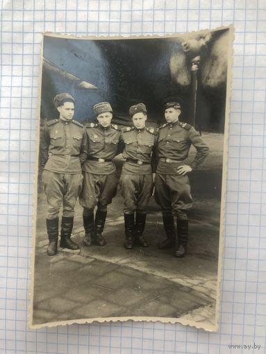 Армейское фото.