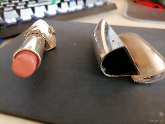 Футляр с зеркальцем от французкой губной Rouge de guerrlain Герлен Gabrielle 60