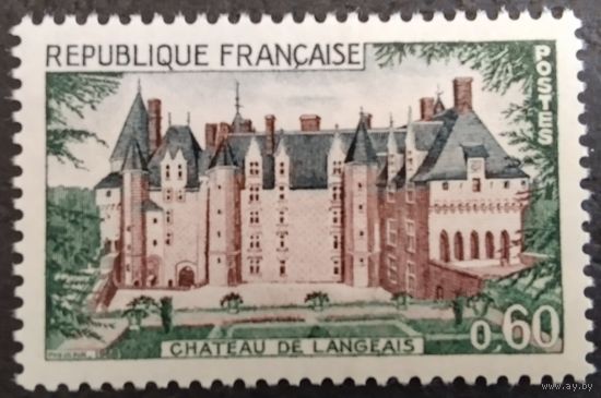 Франция.1968г. Mi1624**. 500- летие замка Ланже.