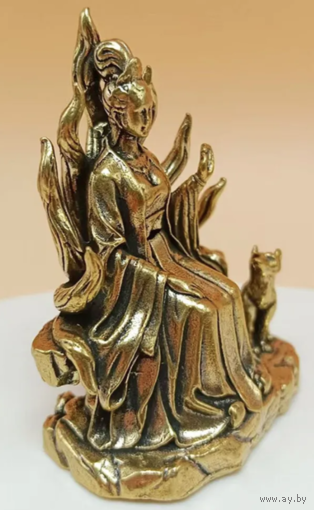 Статуэтка Девятихвостая лиса Латунь