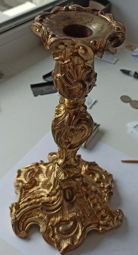 Золочёный антикварный царский подсвечник из личной коллекции, очень красивый, достойный...