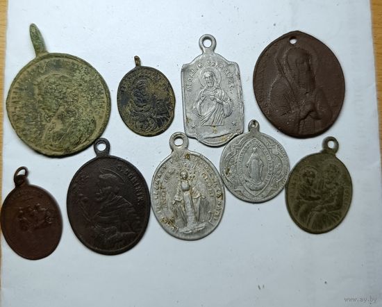 Медальоны католические18-20век,9шт.