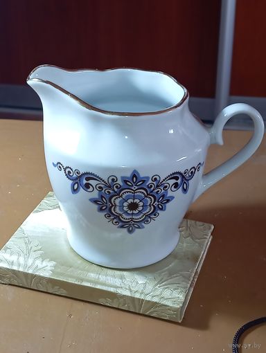 Соусник , Рижский фарфоровый завод СССР .