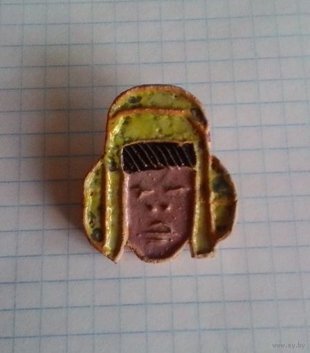 Брошь "Мальчик в шапке".