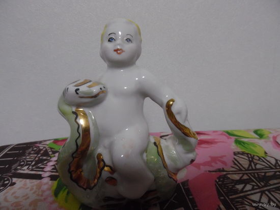 МАЛЬЧИК СО ЗМЕЕЙ.КЛЕЙМО.ДУЛЕВО.