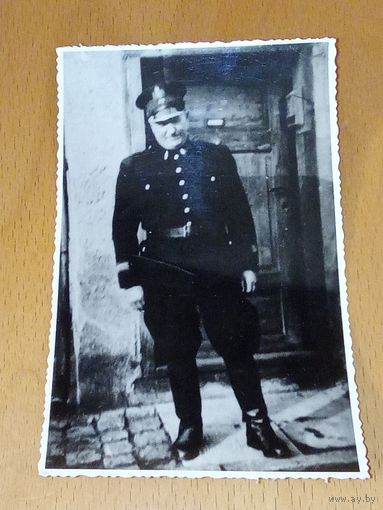 Фото военного. Без определения