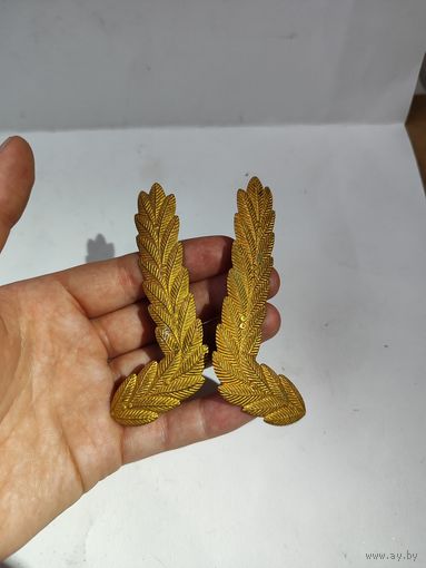 Парадные офицерские уголки. Латунь.