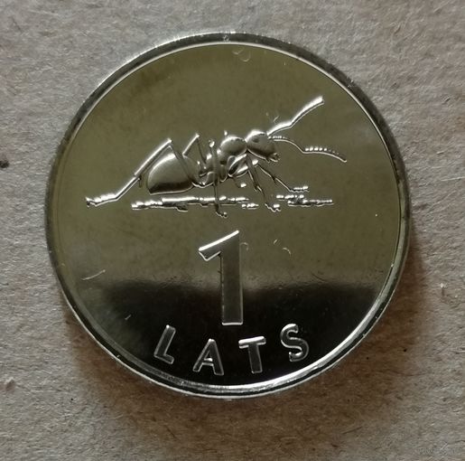 Латвия 1 лат 2003 г, "МУРАВЕЙ", UNC,