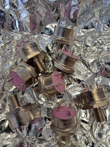 ТРАНЗИСТОР КП904А цена за 1шт