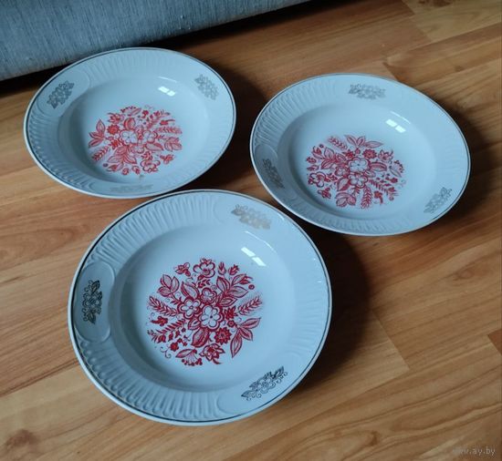 Тарелки суповые большие СССР позолота