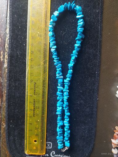 Бусы камень