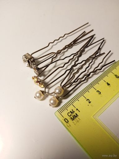 Заколки-невидимки для волос со стразами