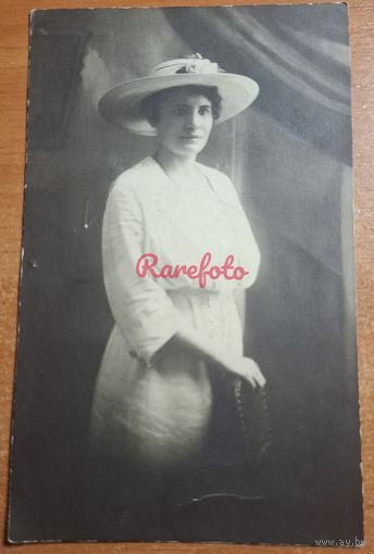 1920-е Открыточный формат дама студийное фото печать