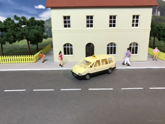 Renault Espace 1 TAXI. Масштаб НО 1:87.