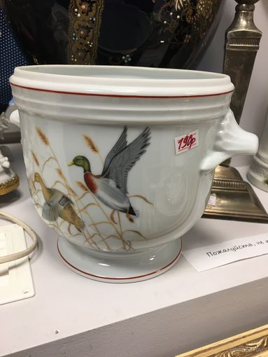 Кашпо для цветов