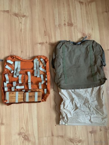 Ещё одна сумка от НАЗ-7 из чешской прочнейшей и негорючей ткани с ВКЛАДЫШЕМ по-родне !Отсюда и цена.