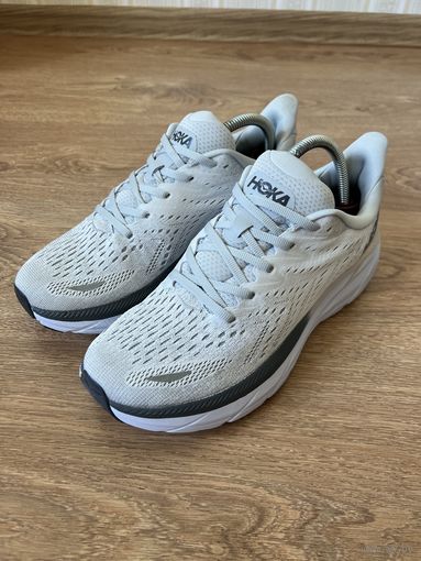 41.5 Hoka One M Clifton 8 Lunar Rock Nimbus Cloud