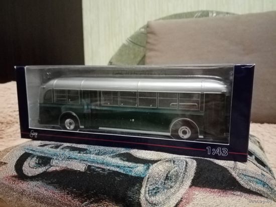 Автобус Нати-А зеленый.