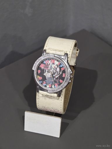 Аниме часы лот1