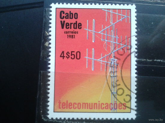 Кабо Верде, 1981. Телекоммуникации, дипольная антенна
