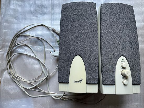 Колонки компьютерные Genius SP-G10