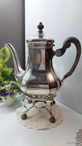 Заварник серебряный с серебряной подставкой под свечу для поддержания температуры. Редкая форма. Сервиз. Клейма