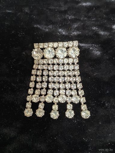 Брошь Чехословакия с подвесками. Состояние идеальное