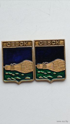 Города. Значки. Севск.