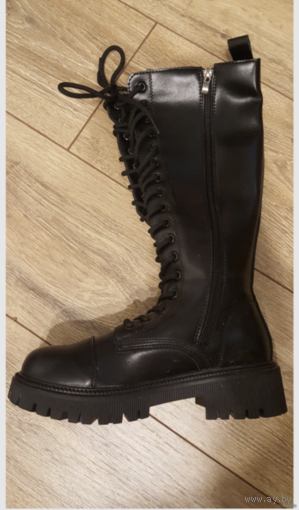 Ботинки женские.