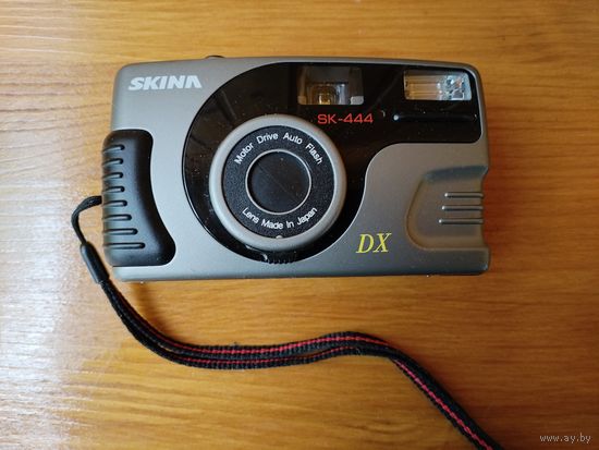 Фотоаппарат SKINA.