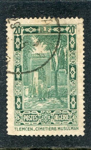 Французский Алжир. Мусульманское кладбище в городе Тлемсен. 20с