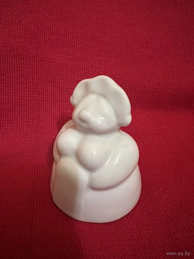 Перечница фарфоровая