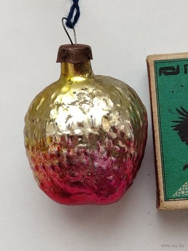 Ёлочная игрушка. *23.