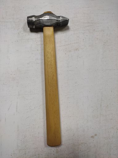Молоток 200 гр, СССР, слесарный. См. описание.
