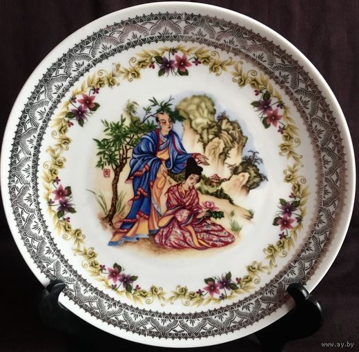Тарелка декоративная
