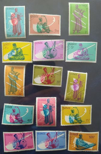 Гвинея 1962 Музыкальные инструменты.