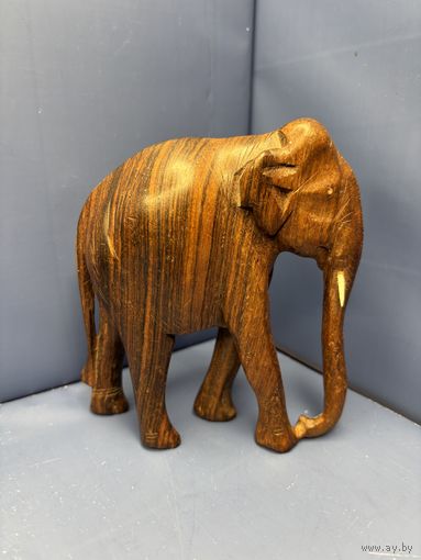 Статуэтка Слон дерево резьба Азия