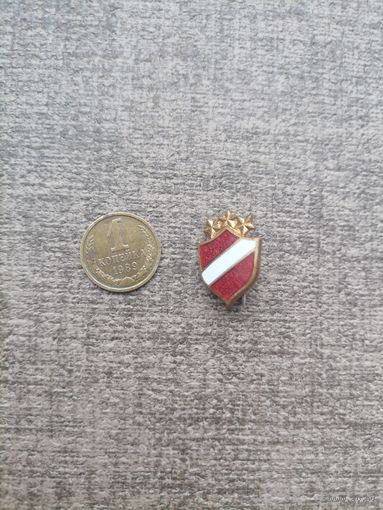 Значок тяжелый. Патриотка. С 1 рубля