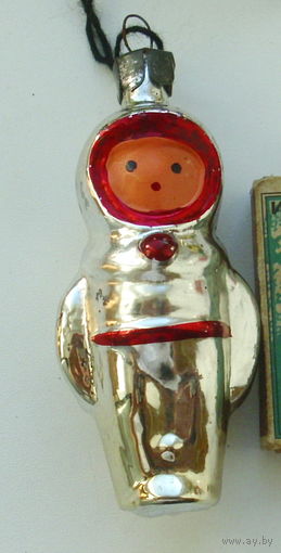 Ёлочная игрушка. Космонавт. Ё-58.